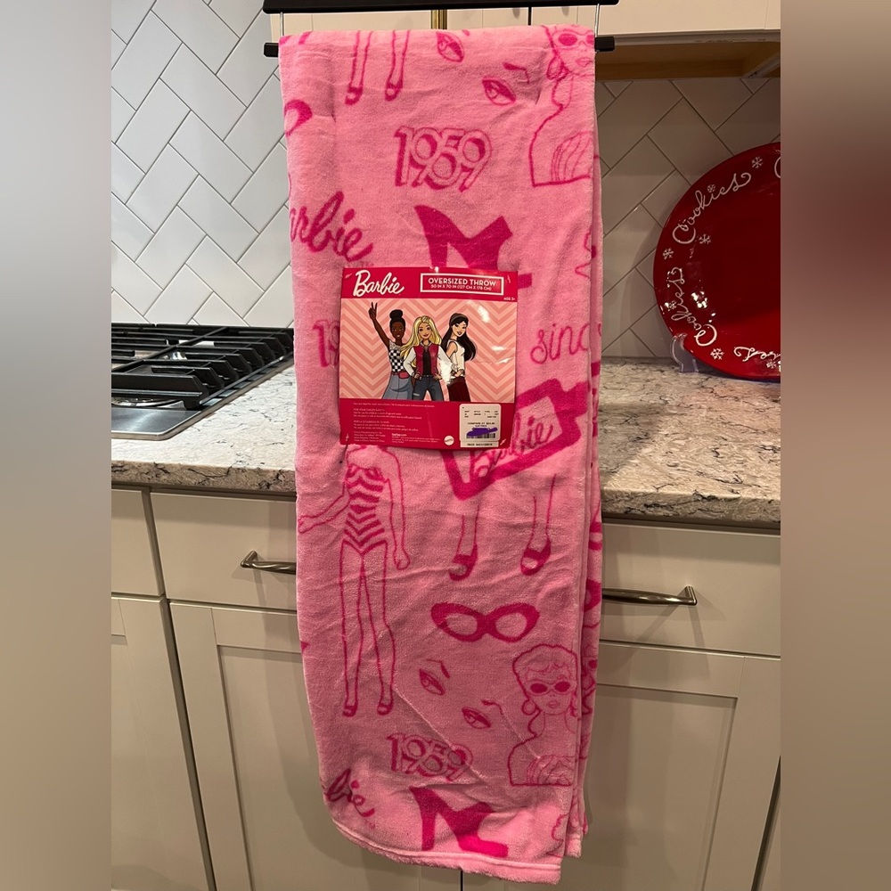 BARBIE Hot Pink Silhouette Throw Blanket Oversized 50x70 NWT TikTok
